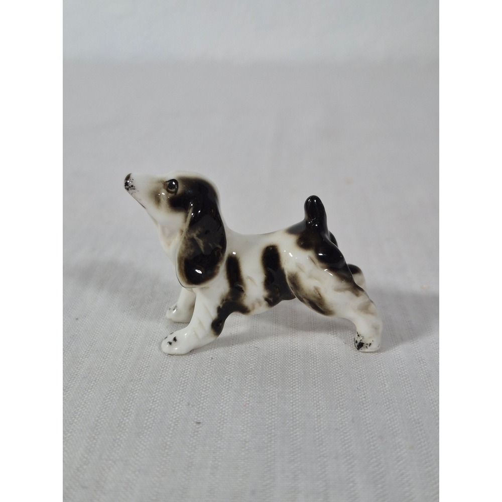Vintage Miniature Porcelain Spaniel Dog Figurine Black White Spotted Glazed 2in